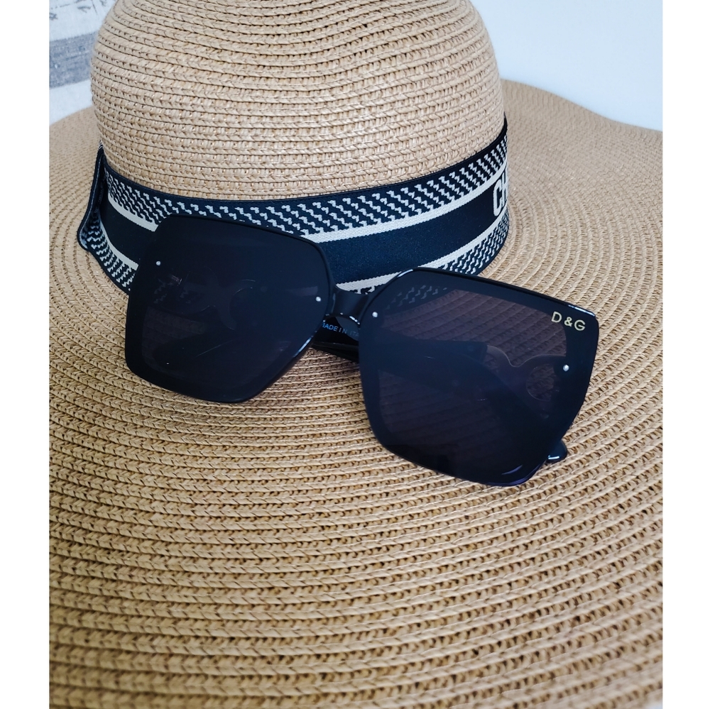 DG sunglasses  🕶